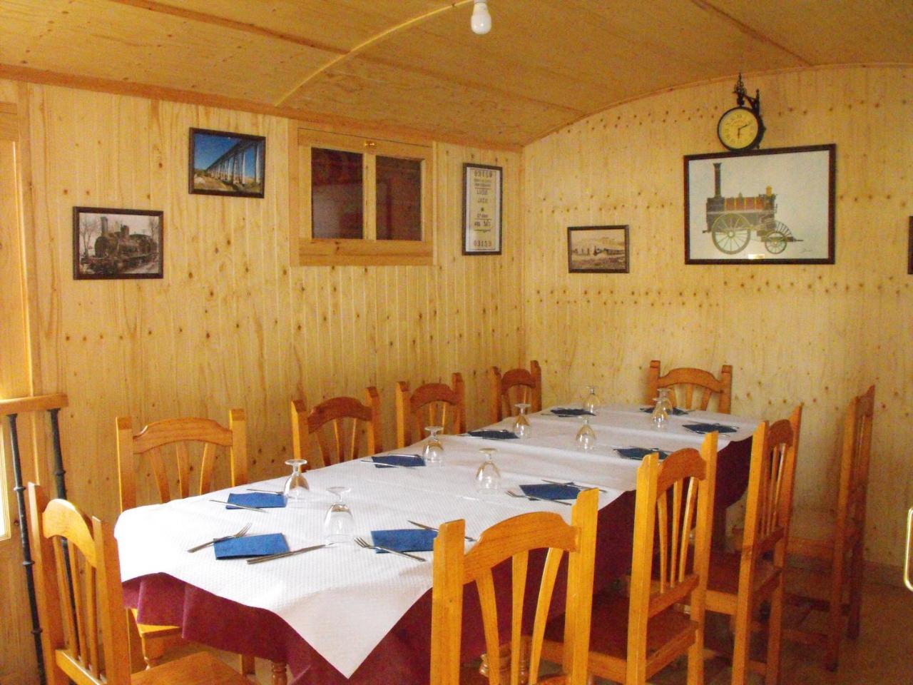 Готель Hostal Nicol'S Luque Екстер'єр фото
